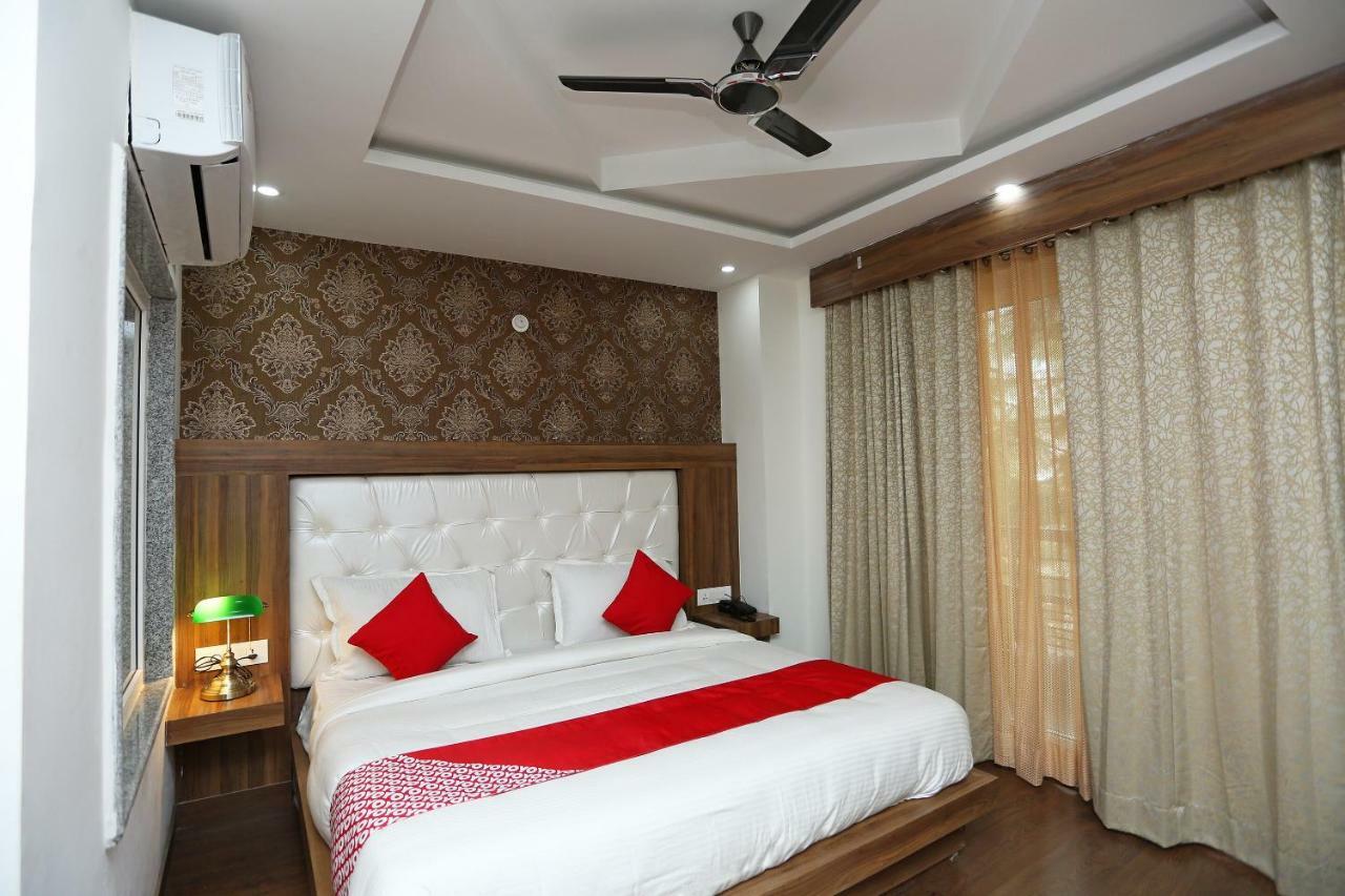 Oyo 35917 Vatika Heights Hotel McLeod Ganj Exterior foto